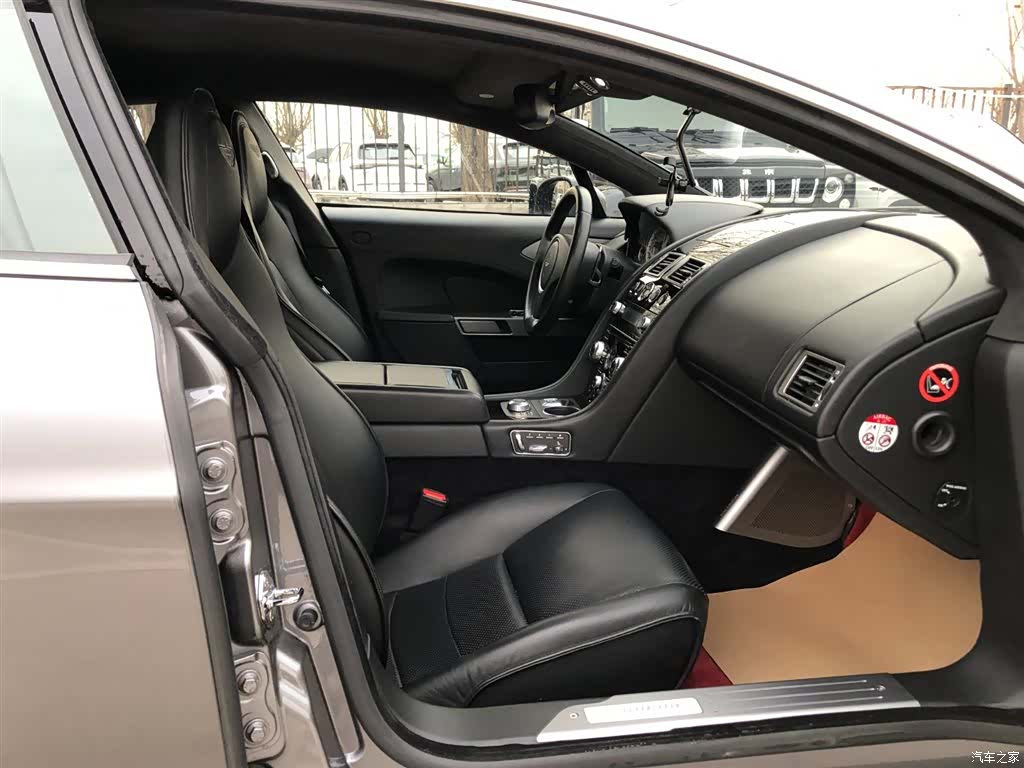 Aston Martin Rapide, 2018 14