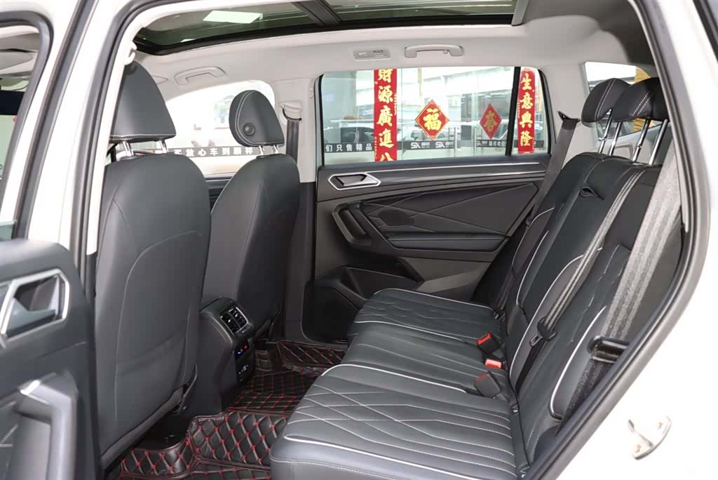 Volkswagen Tiguan L, 2022 11