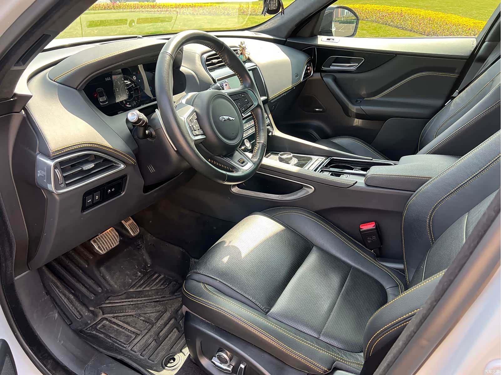 Jaguar F-PACE, 2021 9