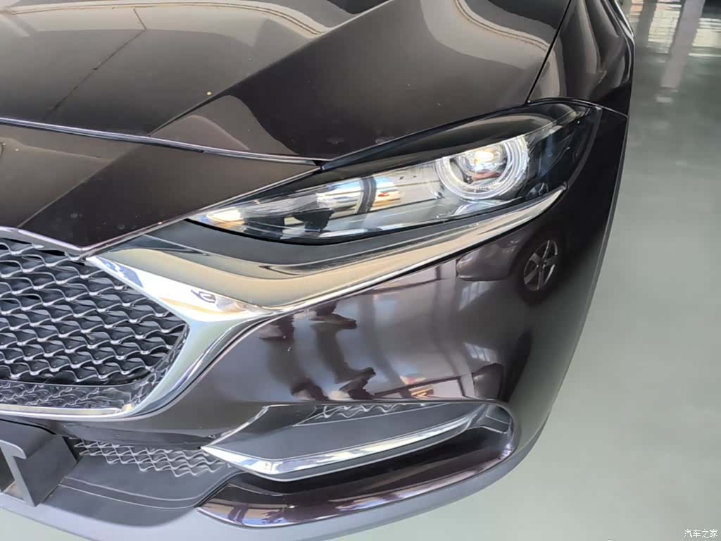 Mazda CX-4, 2022 24