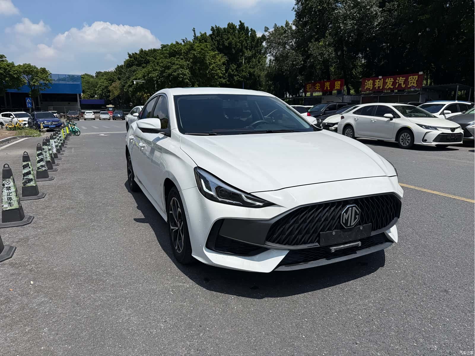 MG MG5, 2023 3