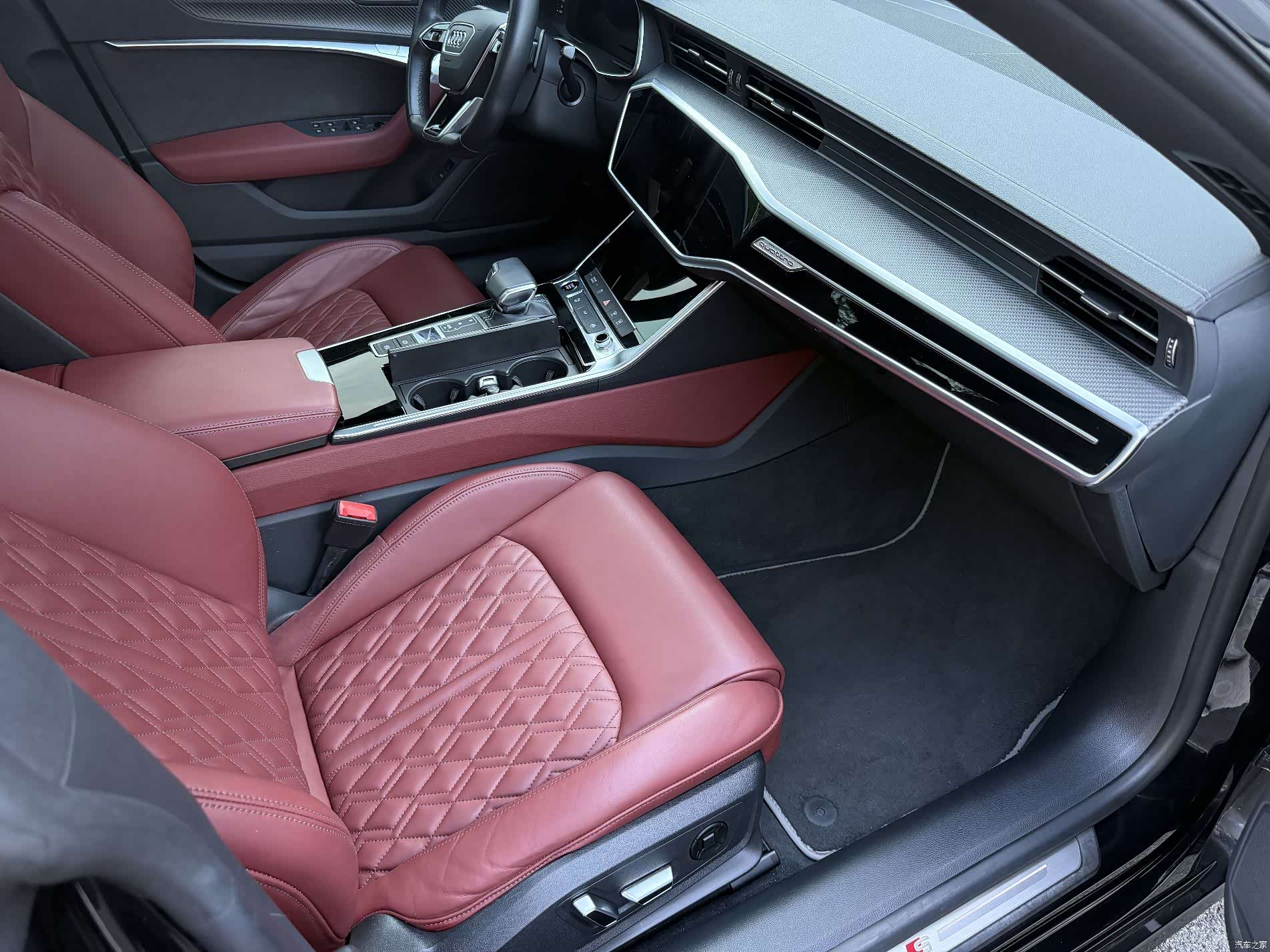 Audi A7L, 2023 11