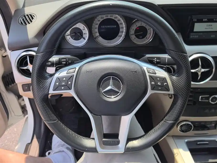 Mercedes-Benz GLK class