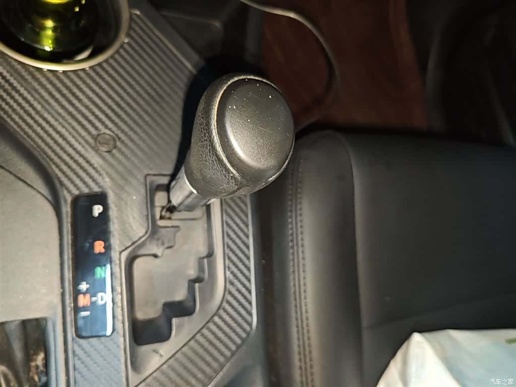 Toyota RAV4, 2016 14