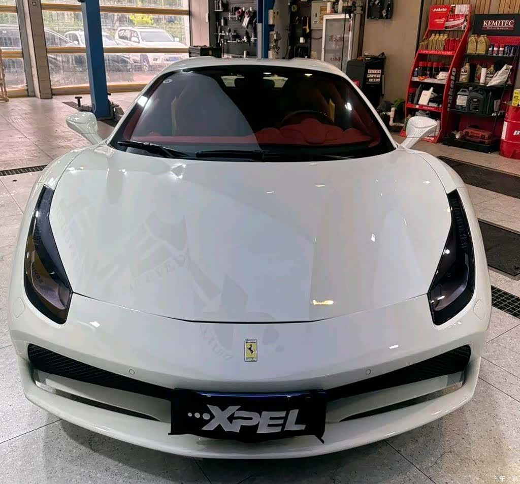 Ferrari 488, 2018 2