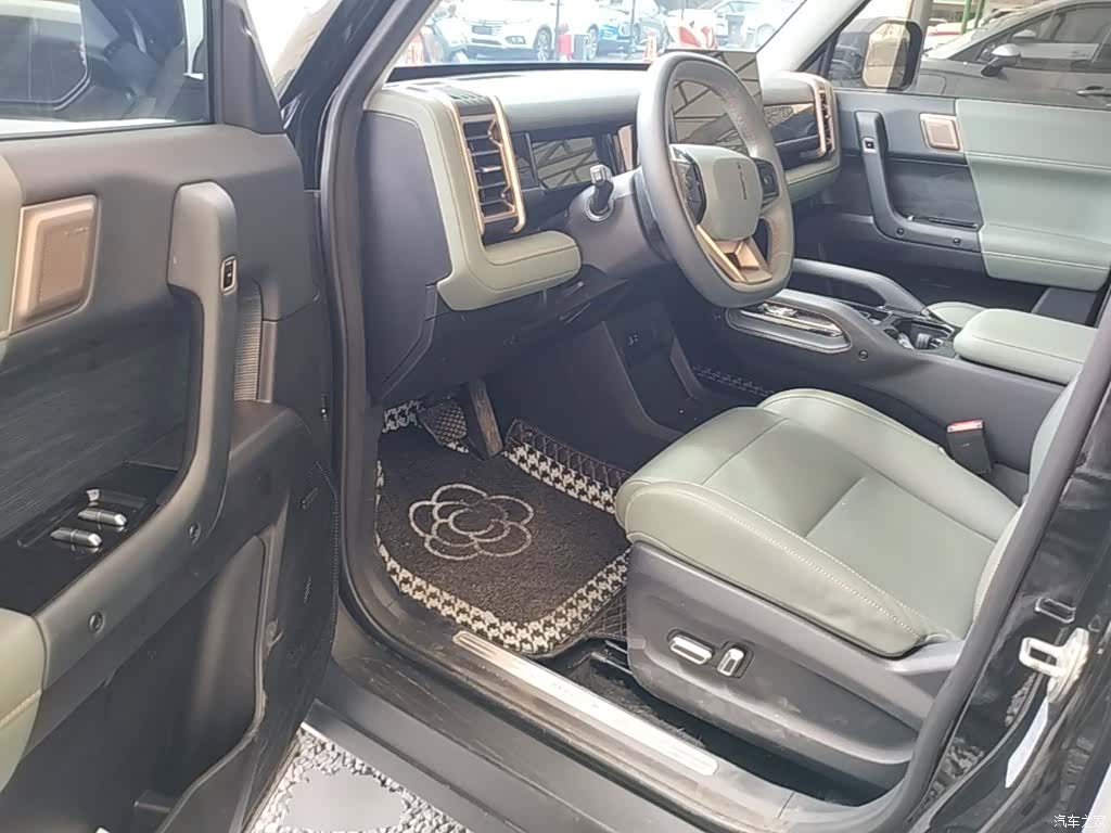 Chery iCAR, 2024 16