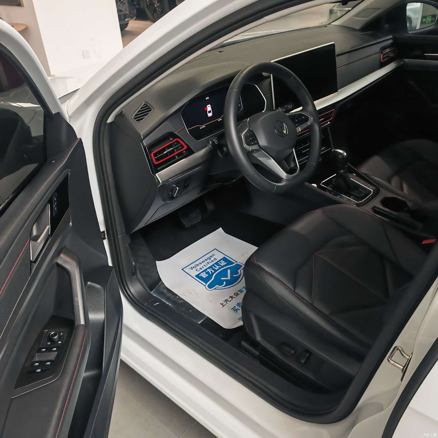 Volkswagen Lavida, 2024 8