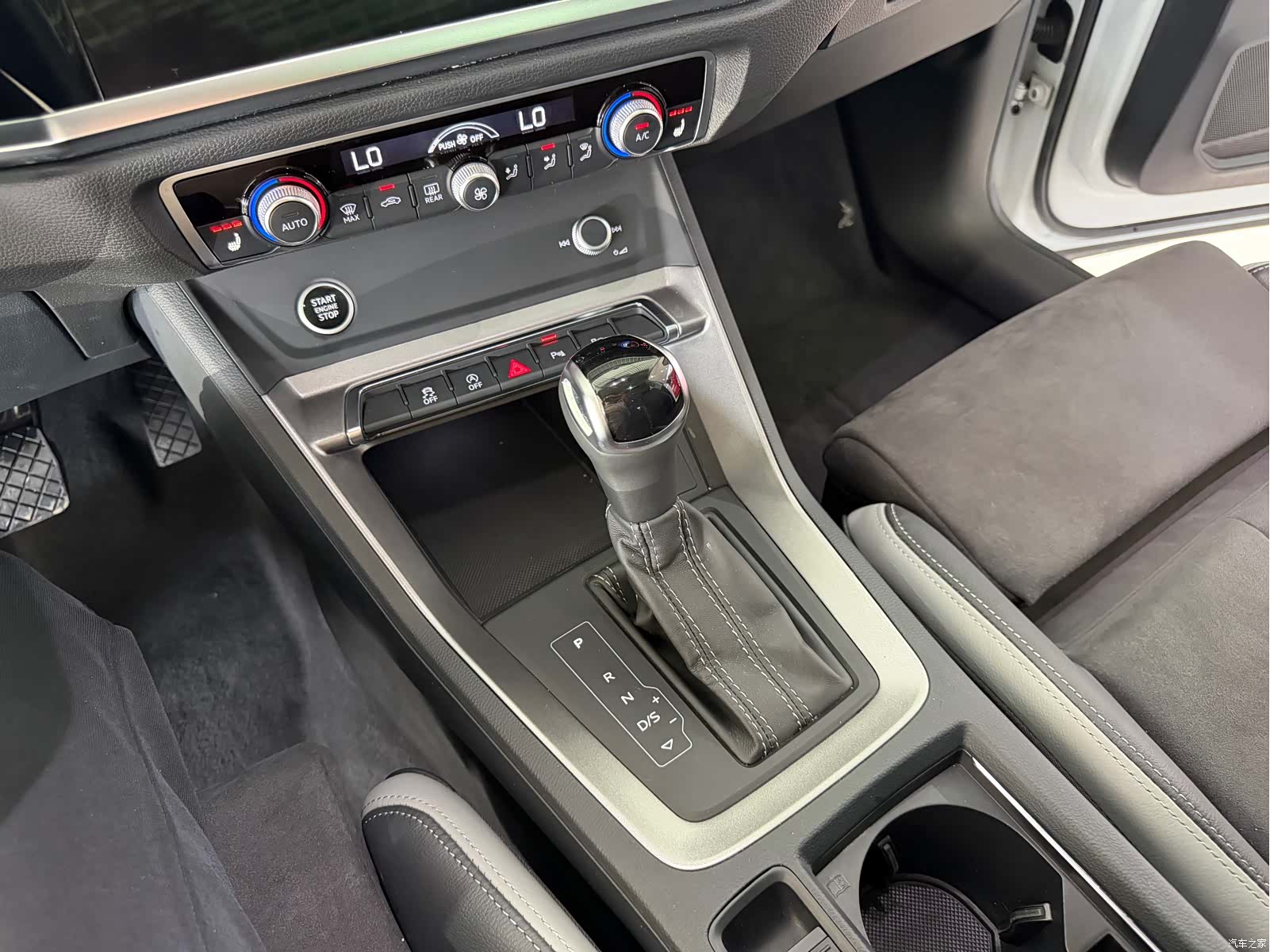 Audi Q3, 2022 15
