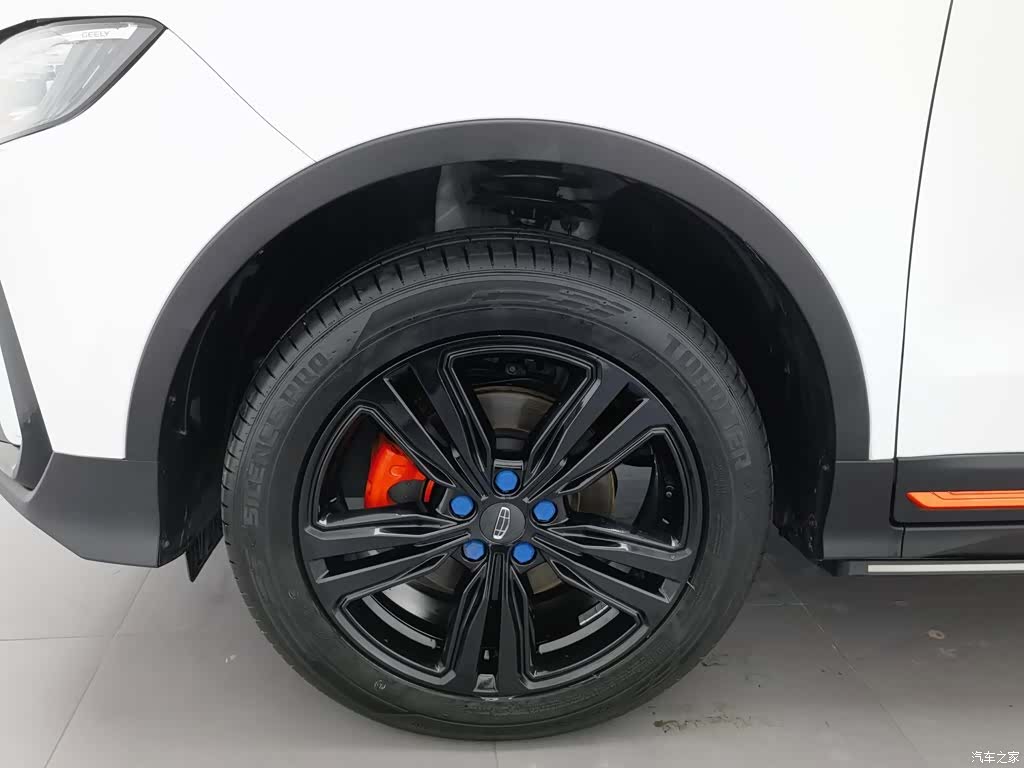 Geely Boyue, 2022 17