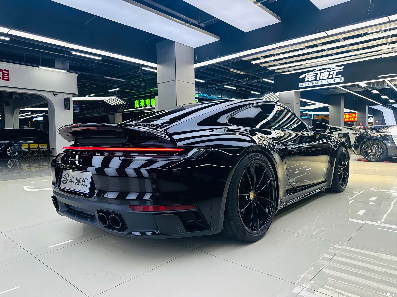 Porsche 911, 2021 6