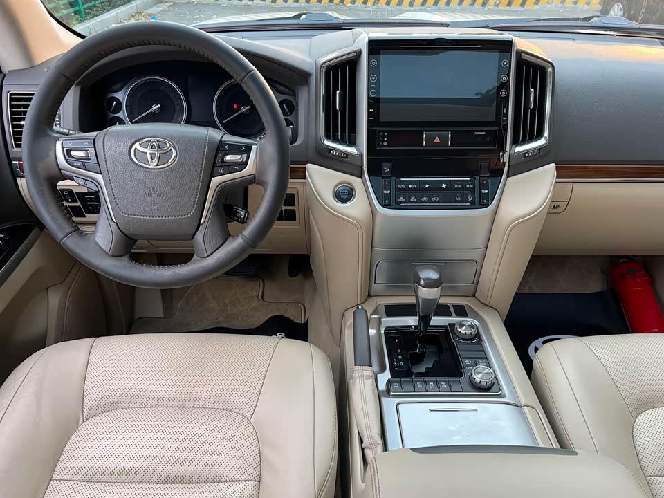 Toyota Land Cruiser Toyota Land Cruiser
