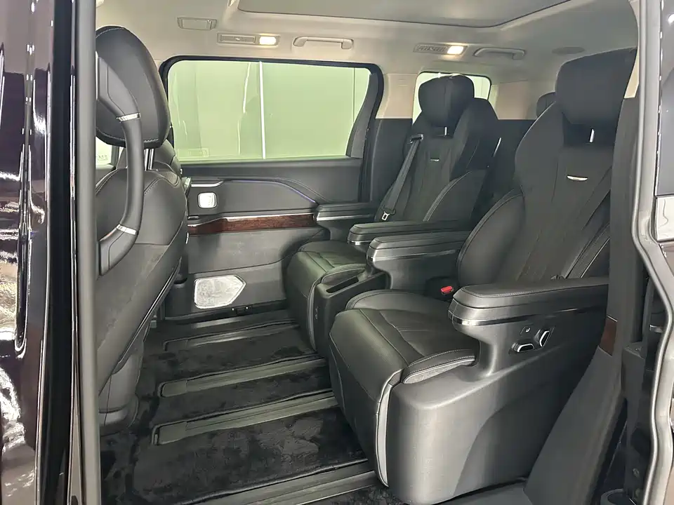 Hongqi HQ9 Hongqi HQ9
