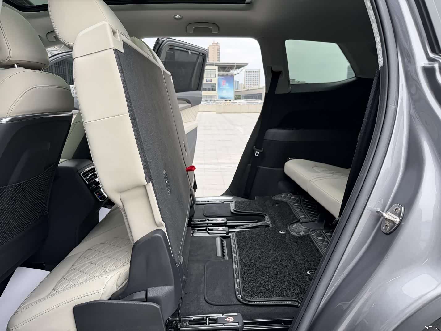 Audi Q6, 2022 13