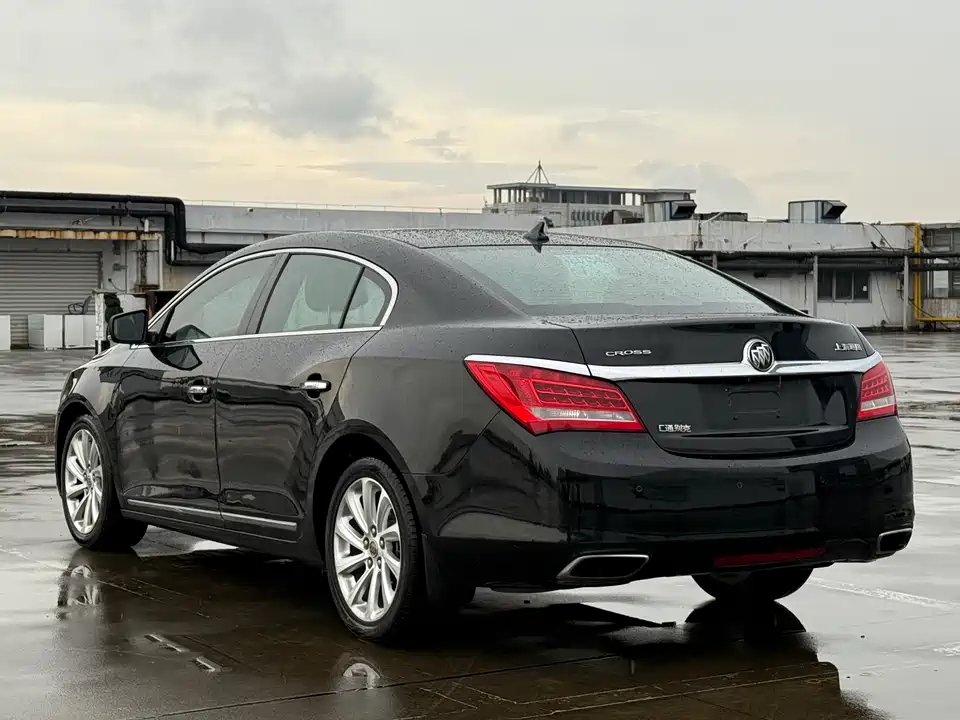 Buick Lacrosse
