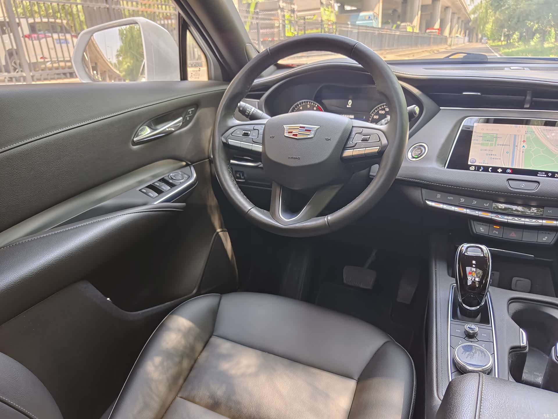 Cadillac XT4, 2020 13