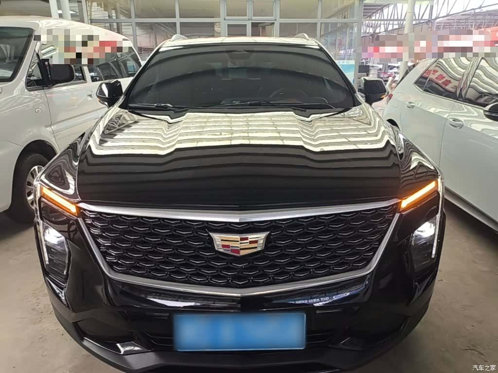 Cadillac XT4, 2023 3