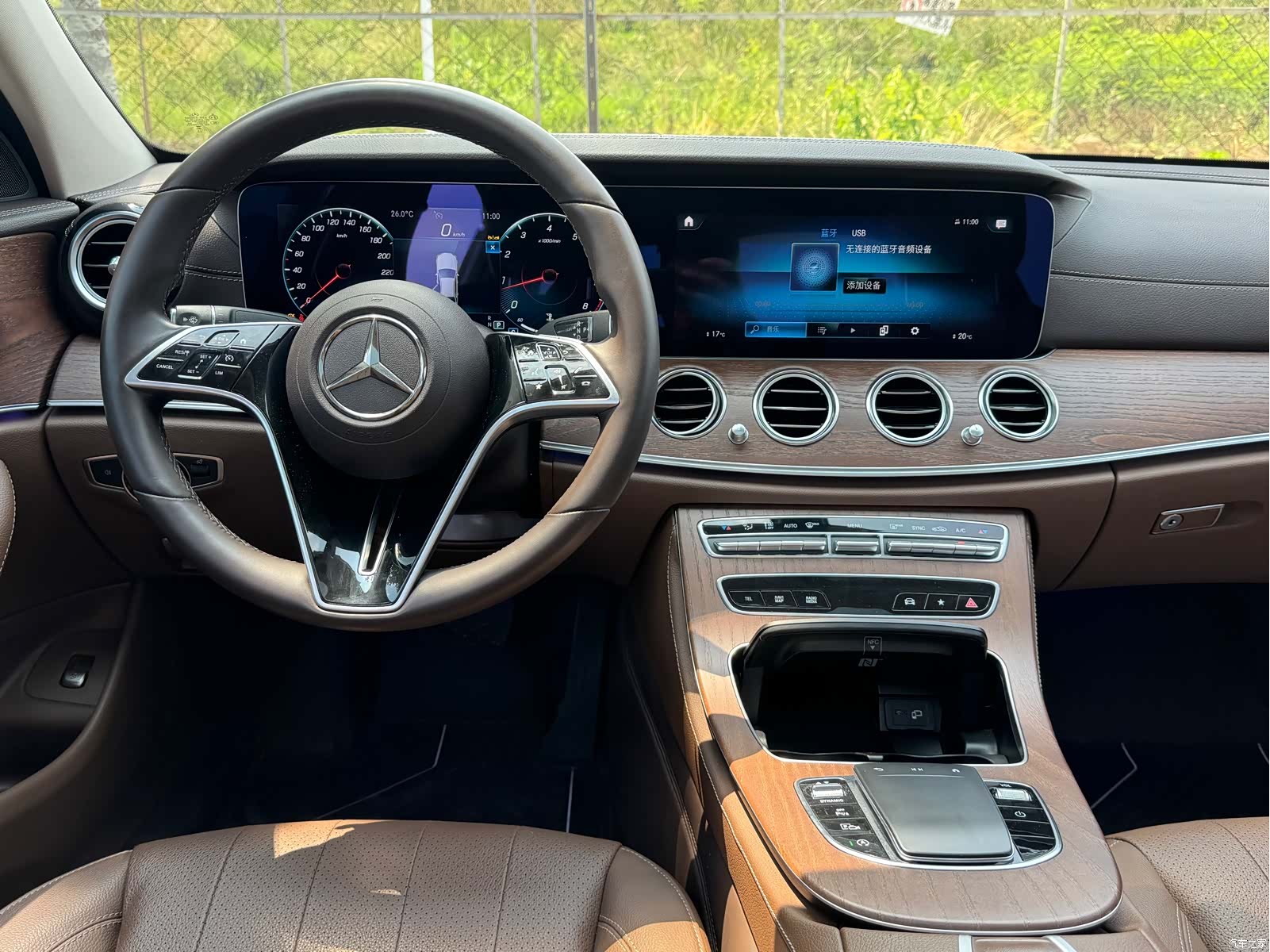 Mercedes-Benz E-Class, 2023 11
