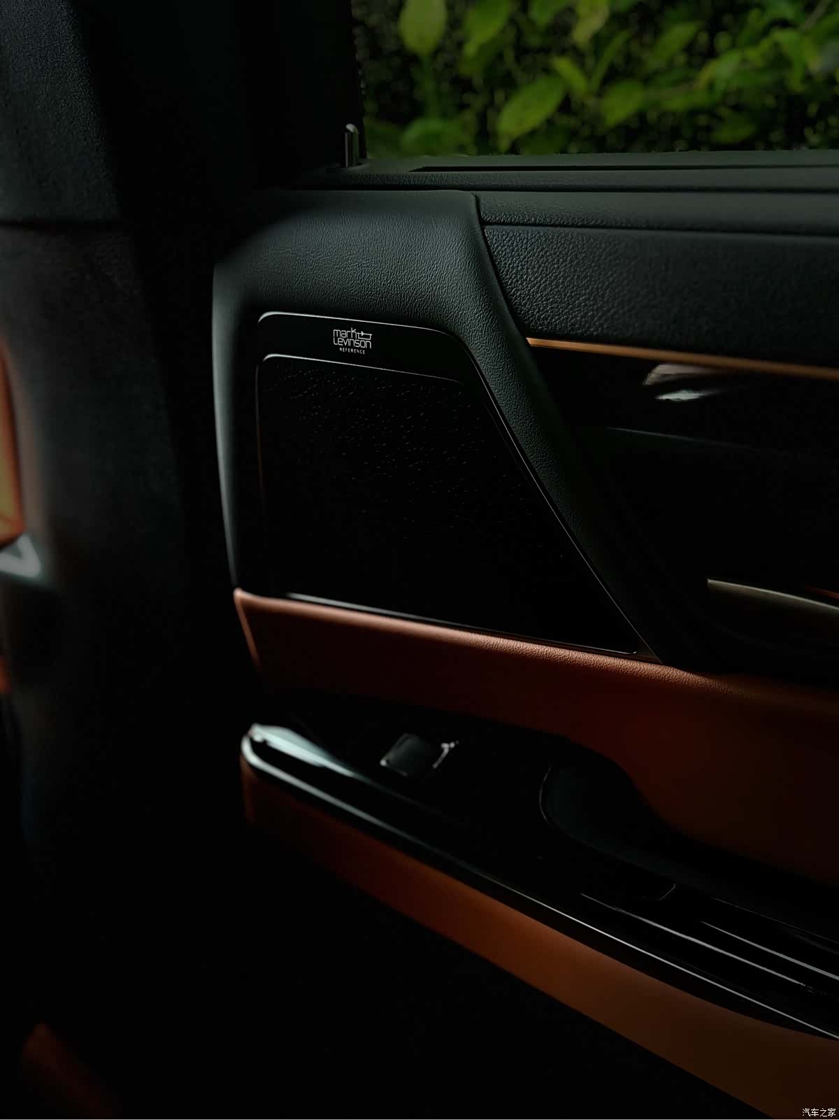 Lexus LX, 2026 10