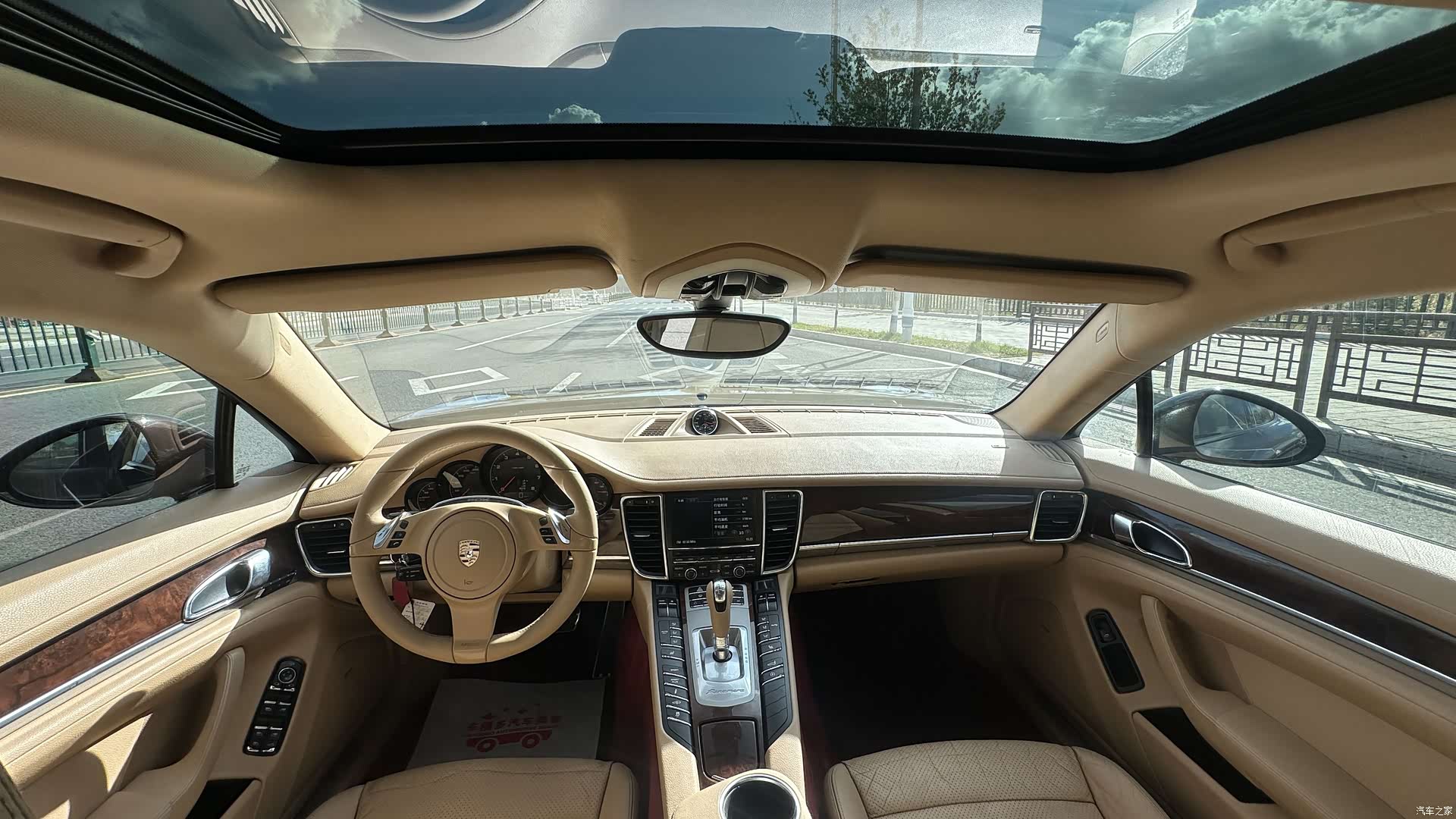 Porsche Panamera, 2011 11