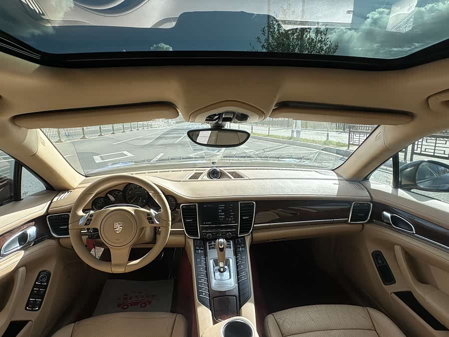 Porsche Panamera 2011, фото 11