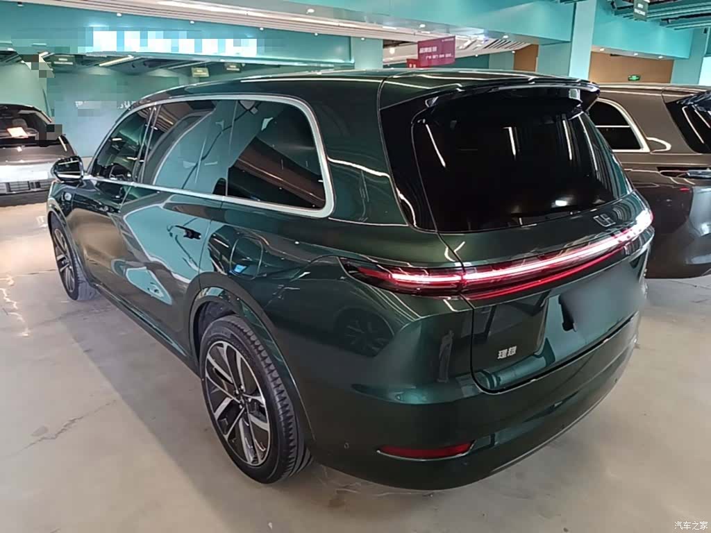 Li Auto L9, 2023 все фото
