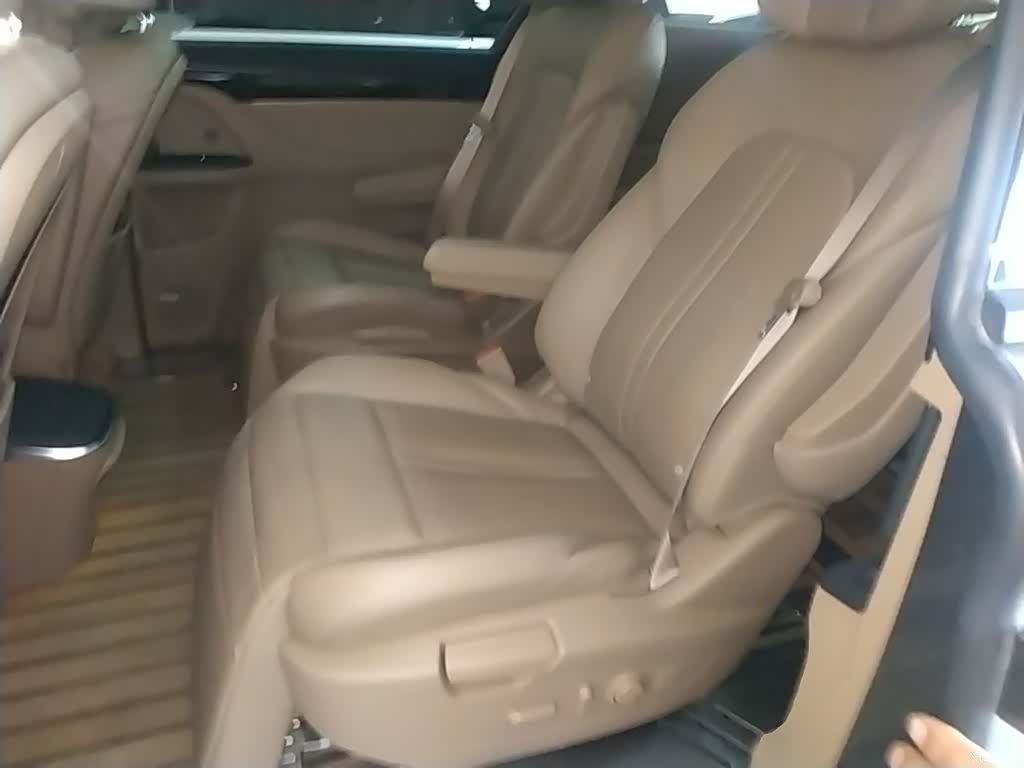 Buick GL8, 2019 17