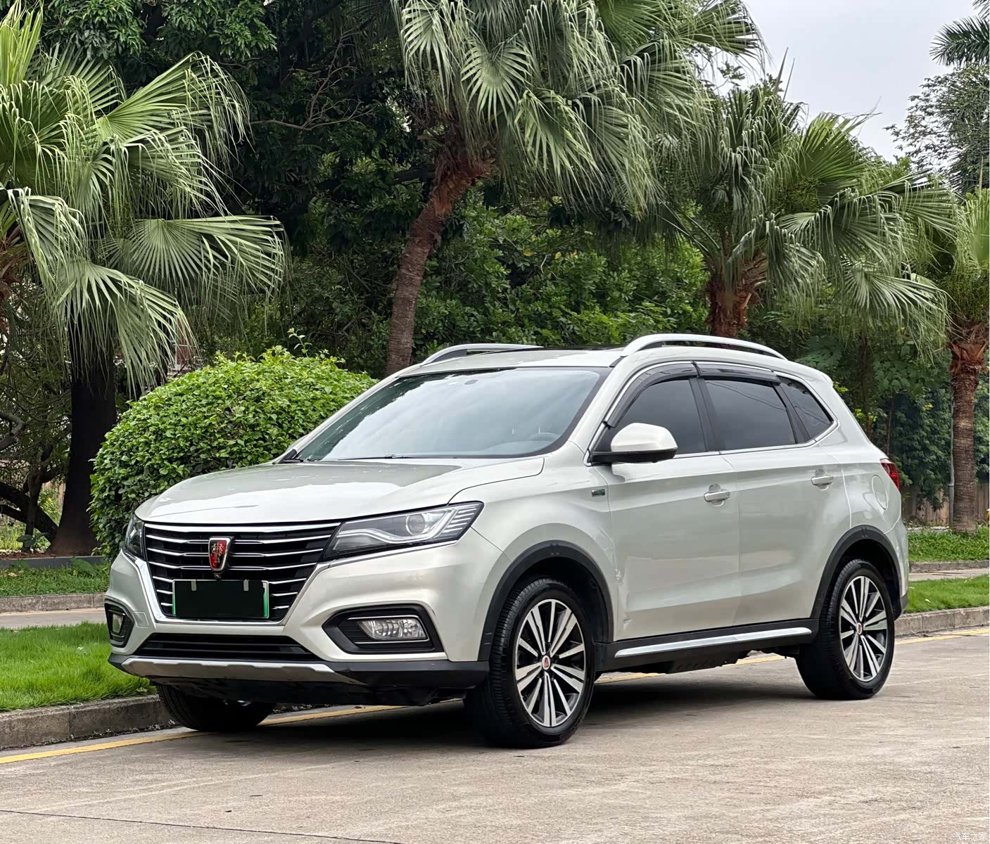 Roewe RX5, 2018 1