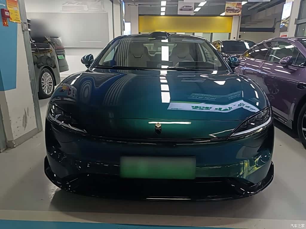 Luxeed S7, 2025 3