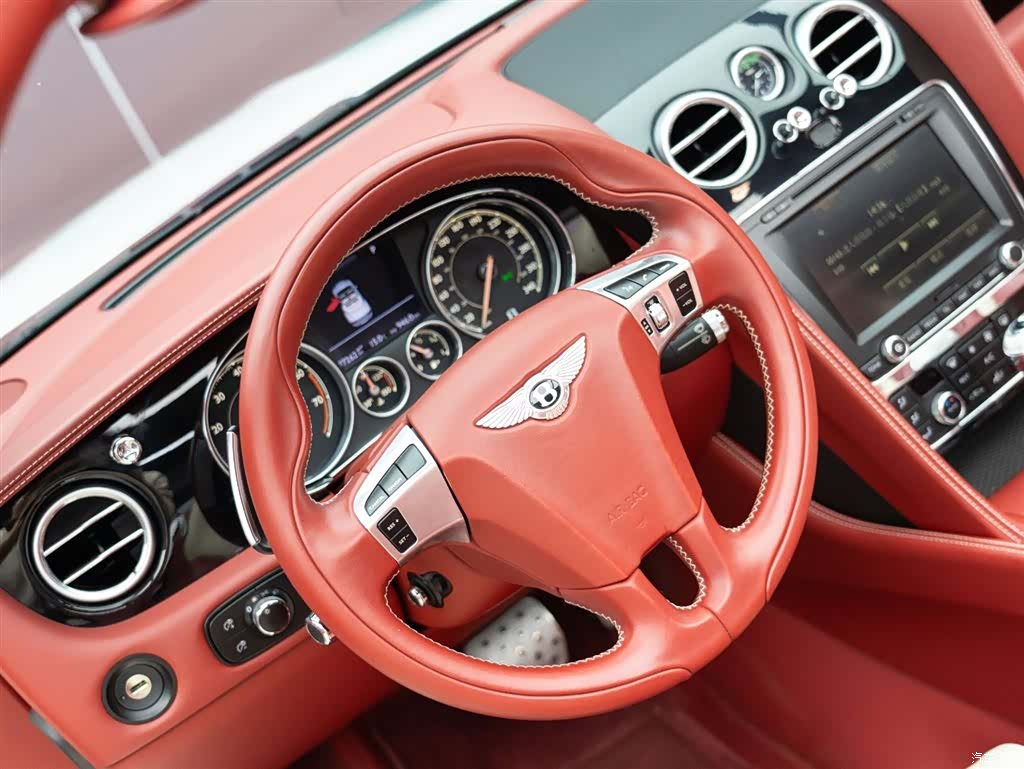 Bentley Continental GT, 2019 10