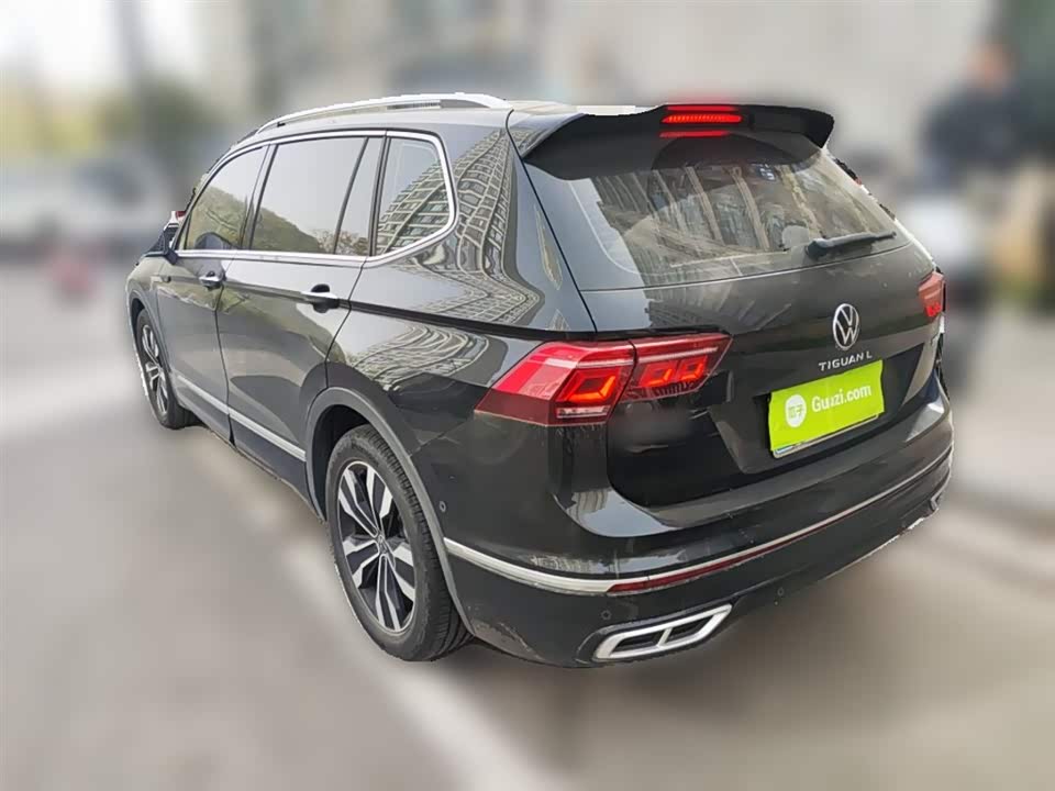 Volkswagen Tiguan L