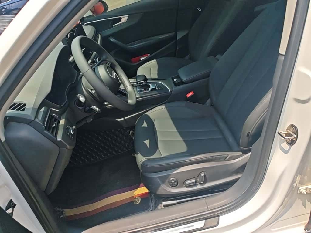 Audi A4L, 2023 15