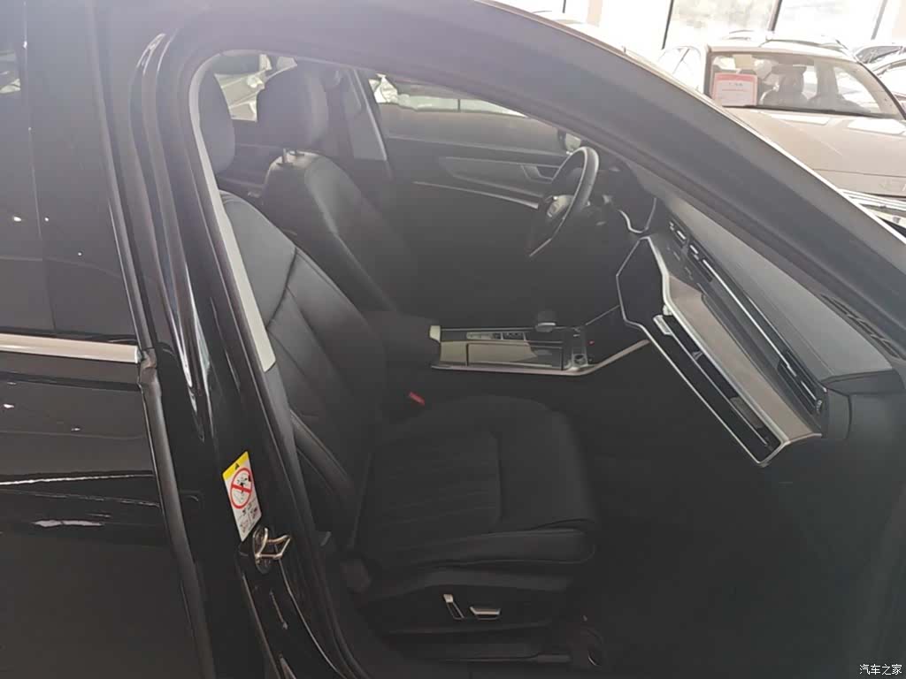 Audi A6L, 2024 25