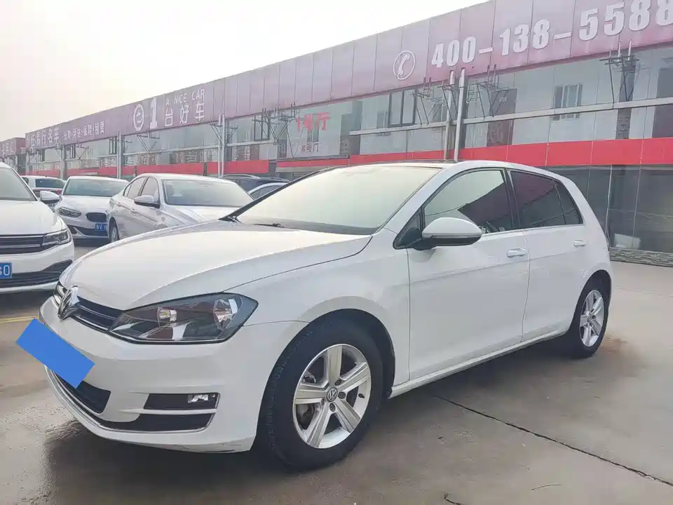 Volkswagen golf
