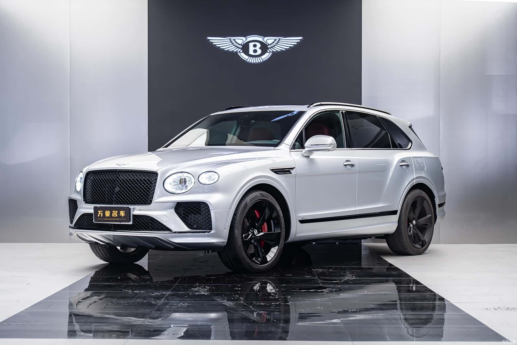 Bentley Bentayga, 2021 1