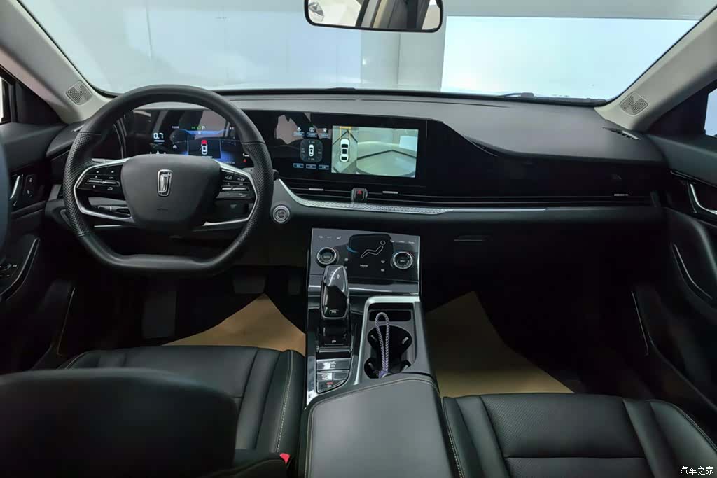 Bestune B70, 2023 12