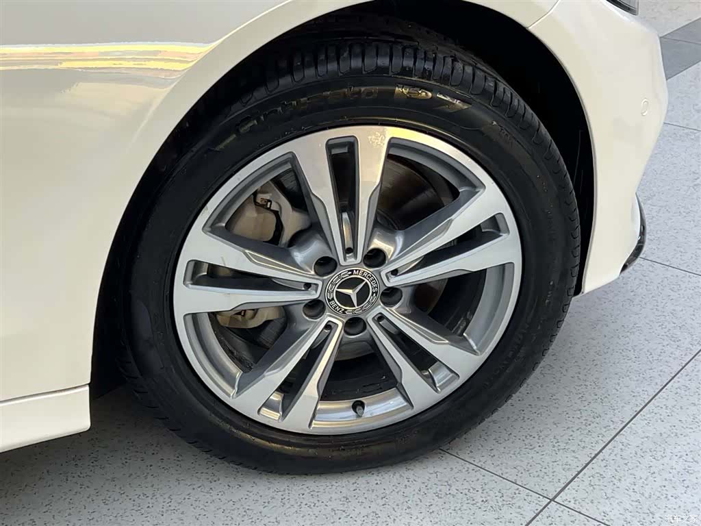 Mercedes-Benz C-Class, 2018 10