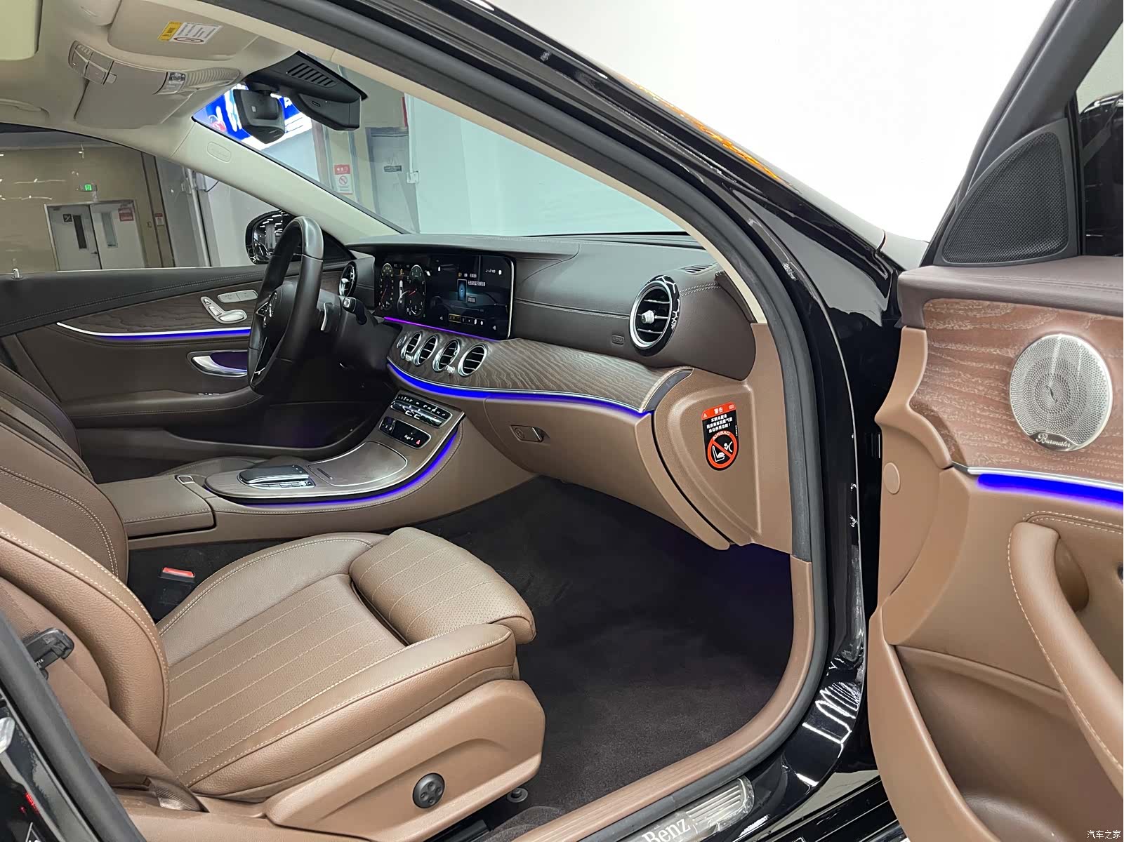 Mercedes-Benz E-Class, 2022 10