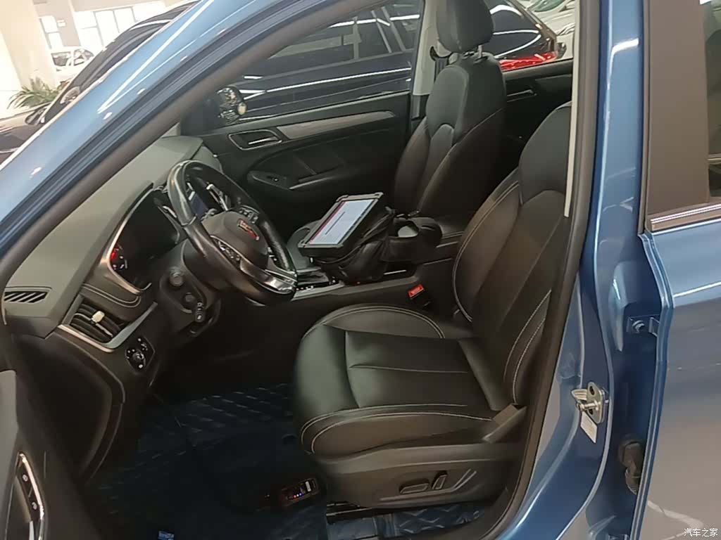 Roewe RX5, 2018 15