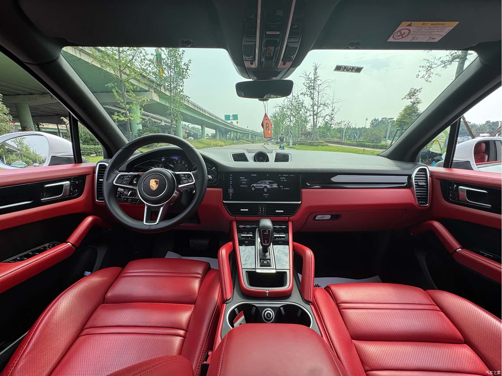 Porsche Cayenne, 2019 11