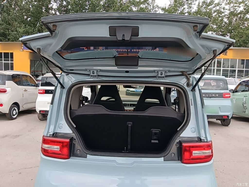 Wuling MINIEV, 2020 19