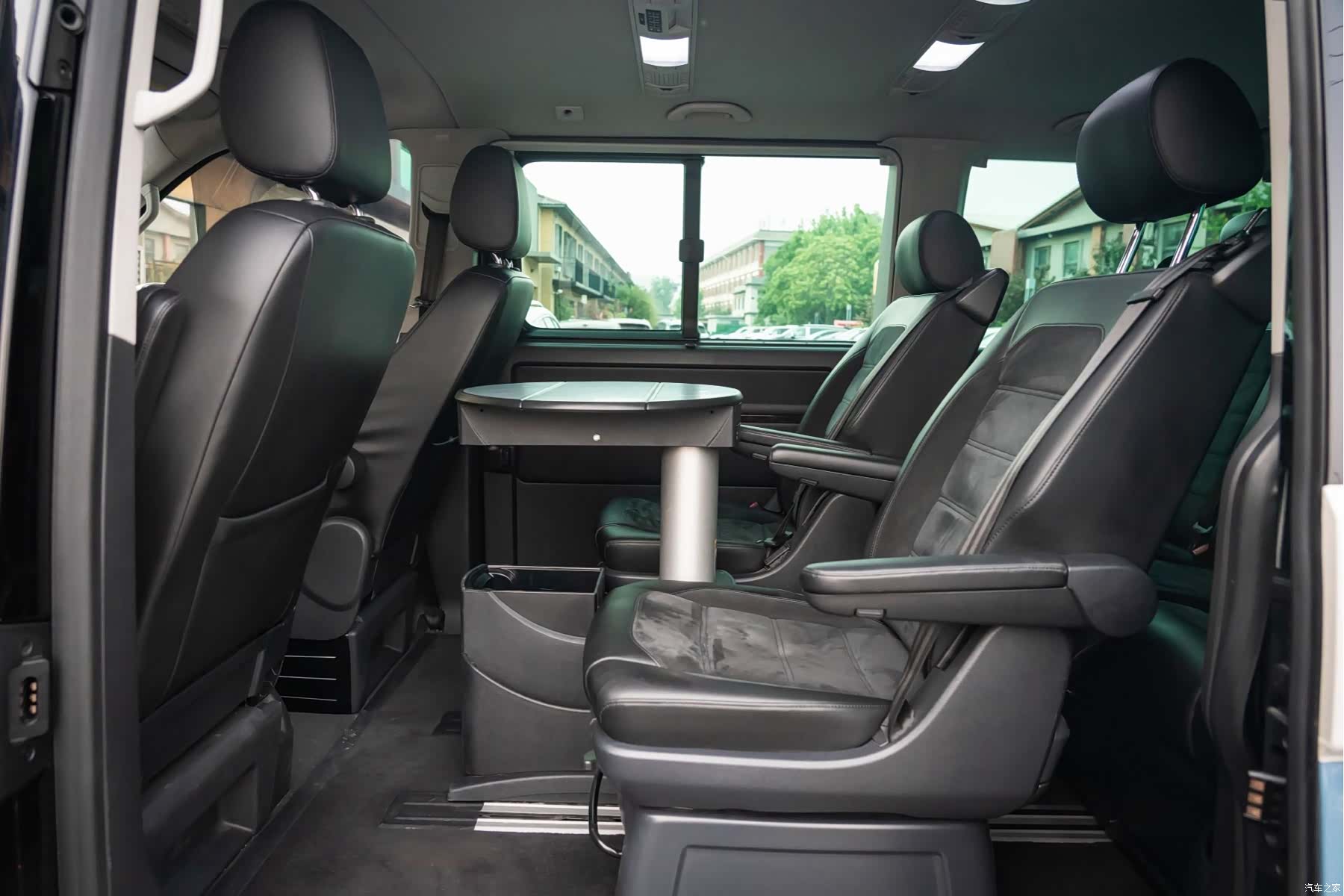 Volkswagen 7, 2018 11