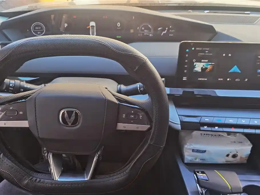 Changan UNI-V Smart iDD