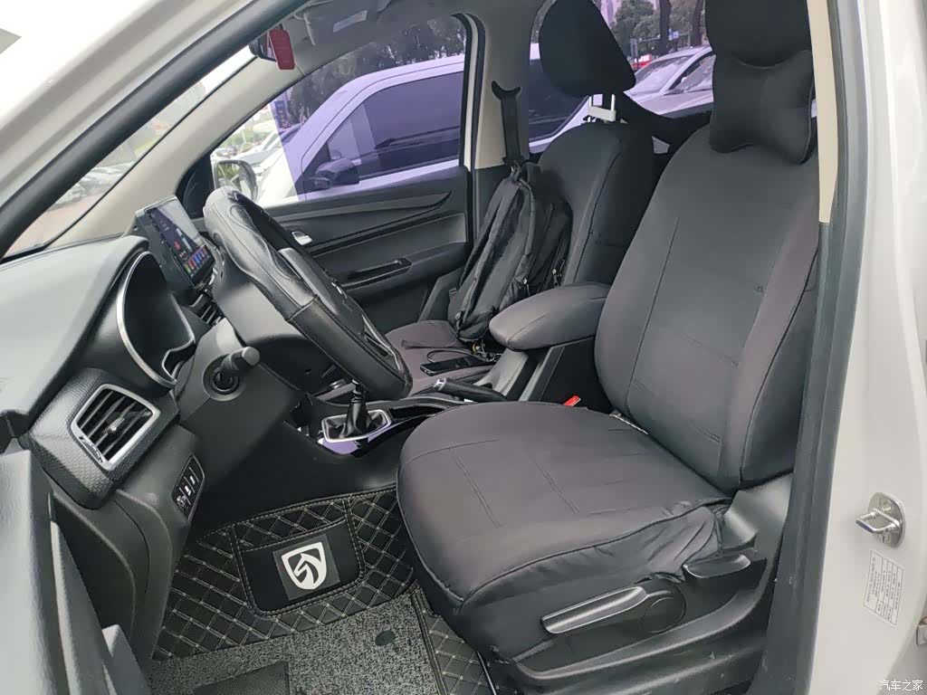 Wuling 730, 2022 8