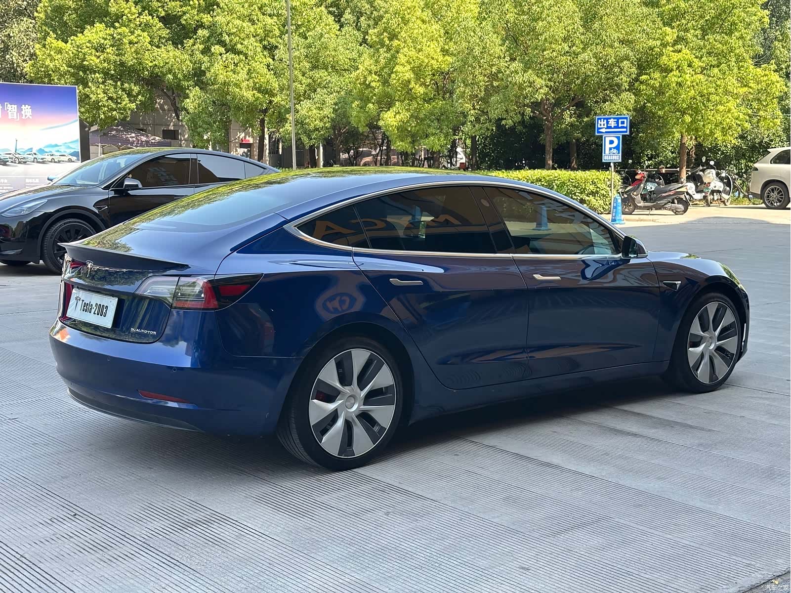 Tesla Model 3, 2019 7
