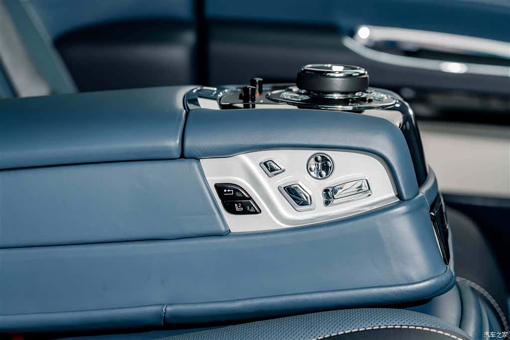 Rolls-Royce Ghost, 2020 28