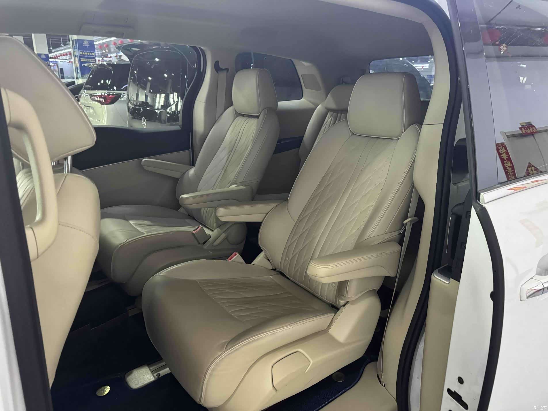 Buick GL8, 2023 6