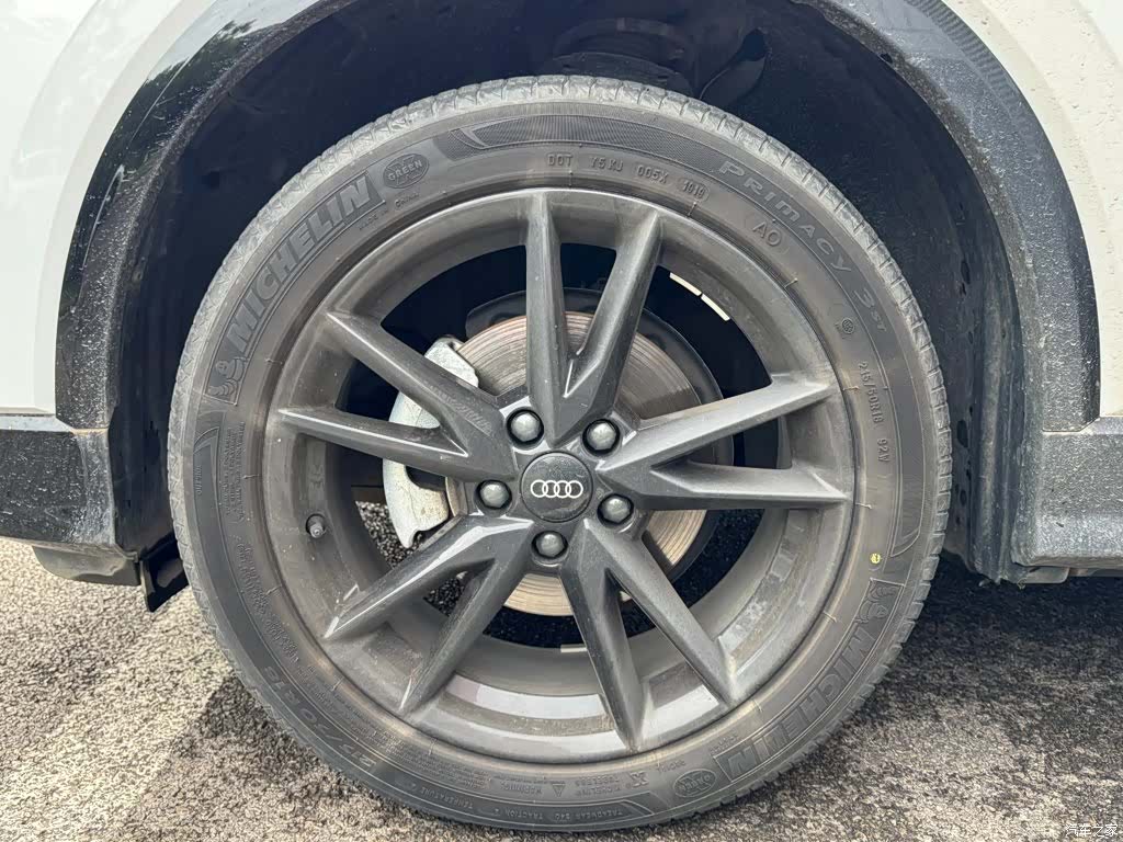 Audi Q2L, 2020 12