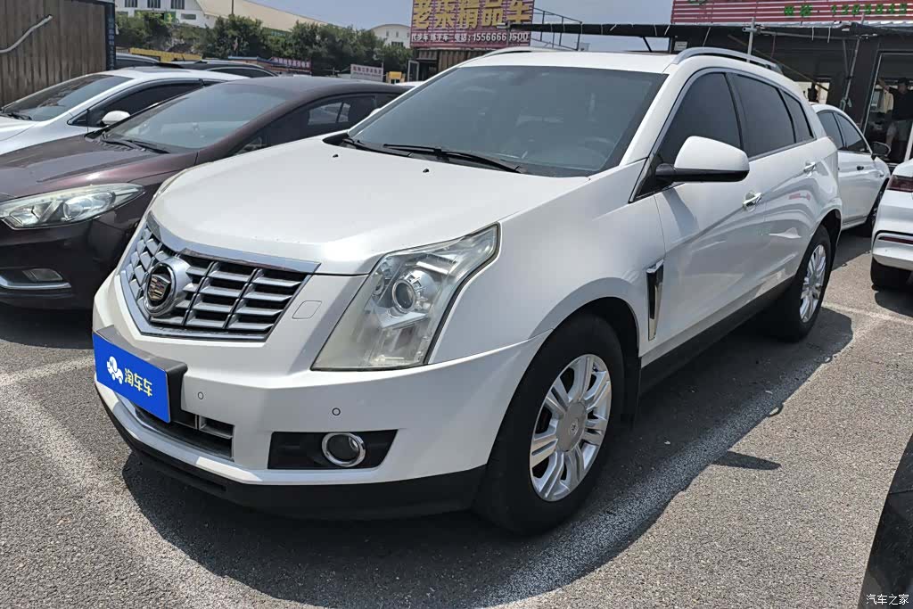 Cadillac SRX, 2015 1