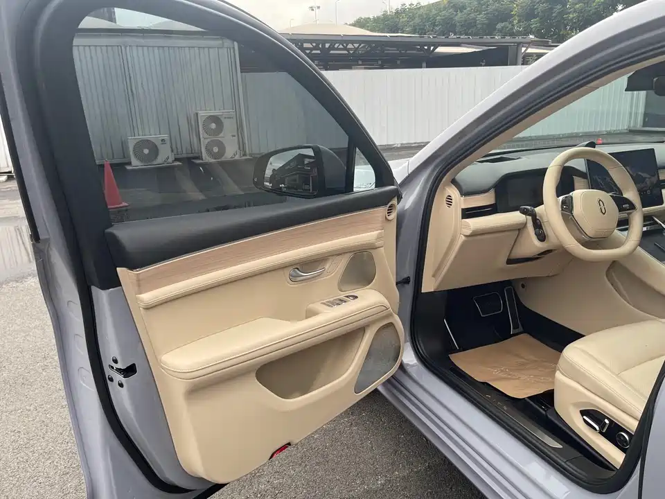 HarmonyOS Ask the world M5