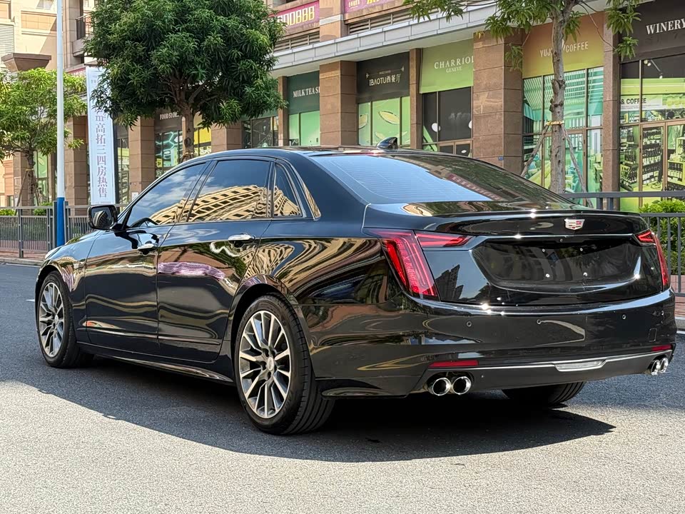 Cadillac CT6